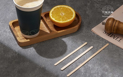 Wooden Stirrers vs. Plastic Stirrers: Which One Is Better?